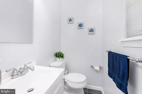 Bath - 646 Cedar Dr, Pasadena, MD 21122 photo 2 of 2