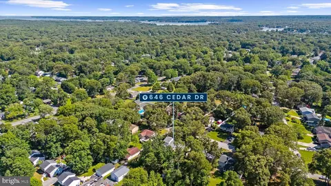 View/Area - 646 Cedar Dr, Pasadena, MD 21122 photo 5 of 8