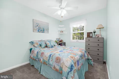 Bedroom - 646 Cedar Dr, Pasadena, MD 21122 photo 1 of 4