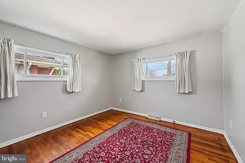 8504 Jenkins Rd, Pasadena, MD 21122 photo 20