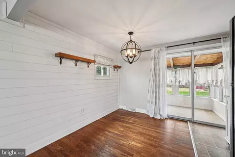 8504 Jenkins Rd, Pasadena, MD 21122 photo 13