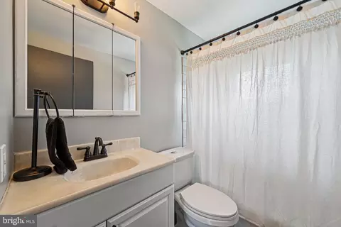 8504 Jenkins Rd, Pasadena, MD 21122 photo 23