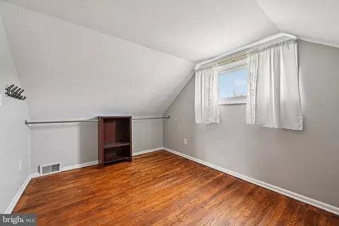 8504 Jenkins Rd, Pasadena, MD 21122 photo 32