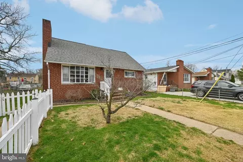 8504 Jenkins Rd, Pasadena, MD 21122 photo 4