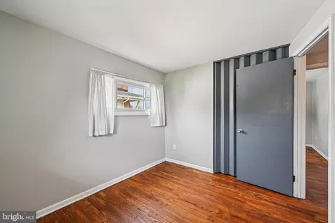 8504 Jenkins Rd, Pasadena, MD 21122 photo 25