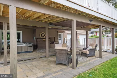 Exterior - 508 Walnut Dr, Riva, MD 21140 photo 6 of 11