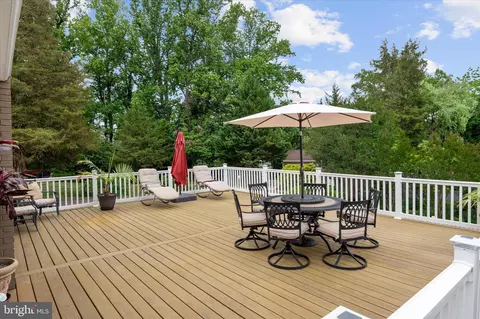Exterior - 508 Walnut Dr, Riva, MD 21140 photo 3 of 11