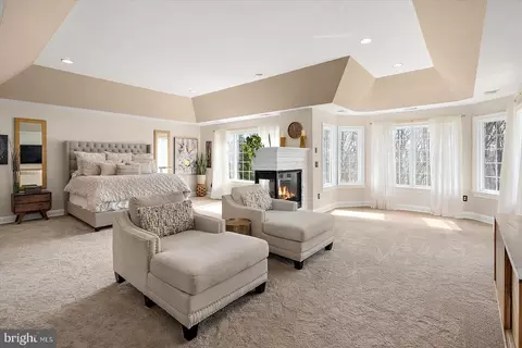 Bedroom - 927 Hilltop Rd, Arnold, MD 21012 photo 1 of 10