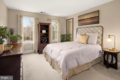 Bedroom - 927 Hilltop Rd, Arnold, MD 21012 photo 3 of 10