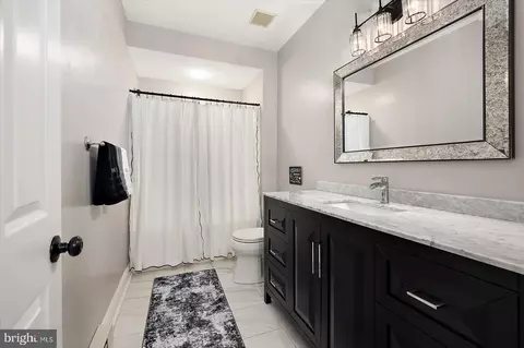 Bath - 927 Hilltop Rd, Arnold, MD 21012 photo 6 of 6