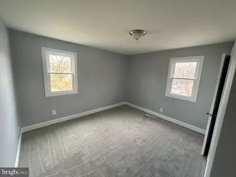 212 Sycamore Rd, Baltimore, MD 21226 photo 13