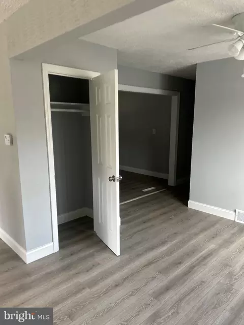 212 Sycamore Rd, Baltimore, MD 21226 photo 5