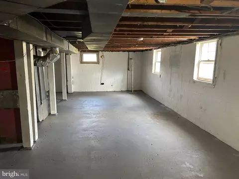 212 Sycamore Rd, Baltimore, MD 21226 photo 23