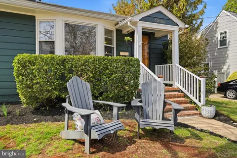 Exterior - 11 Glen Ave N, Annapolis, MD 21401 photo 7 of 8