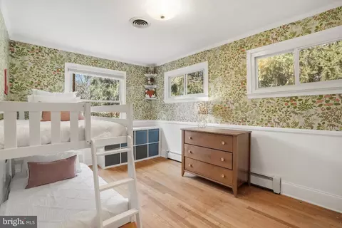 Bedroom - 11 Glen Ave N, Annapolis, MD 21401 photo 3 of 5
