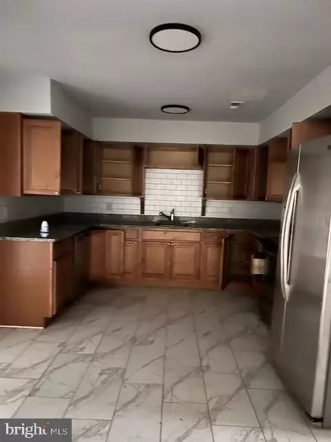 Other - 7832 E Shore Rd, Pasadena, MD 21122 photo 4 of 13