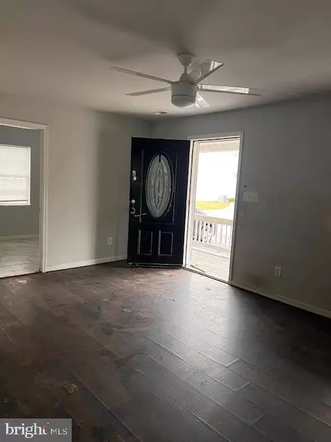 Other - 7832 E Shore Rd, Pasadena, MD 21122 photo 3 of 13