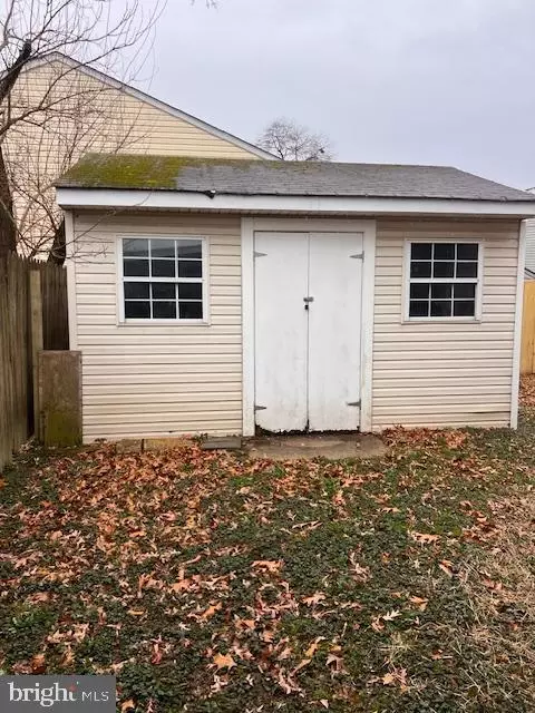 Other - 7832 E Shore Rd, Pasadena, MD 21122 photo 2 of 13