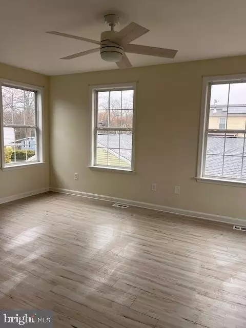 Other - 7832 E Shore Rd, Pasadena, MD 21122 photo 5 of 13