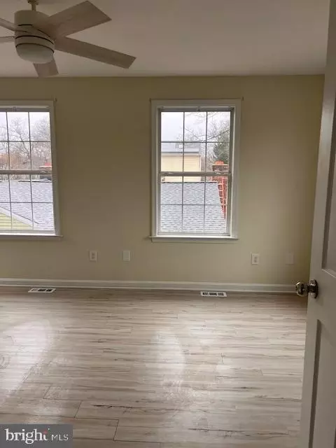 Other - 7832 E Shore Rd, Pasadena, MD 21122 photo 10 of 13