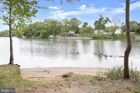 View/Area - 792 Match Point Dr, Arnold, MD 21012 photo 1 of 2