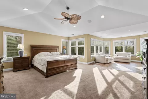 Bedroom - 370 Eagle Hill Rd, Pasadena, MD 21122 photo 1 of 7