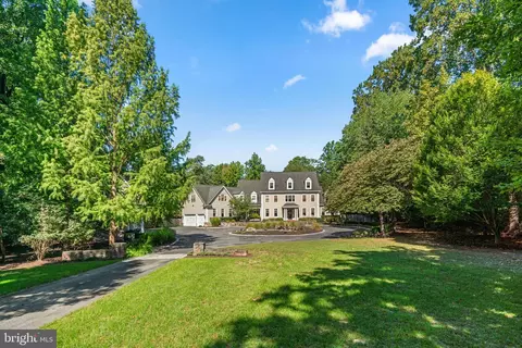 Exterior - 370 Eagle Hill Rd, Pasadena, MD 21122 photo 16 of 21
