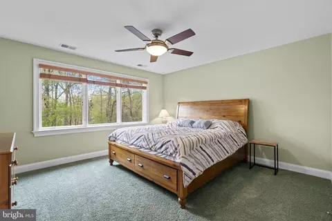 Bedroom - 370 Eagle Hill Rd, Pasadena, MD 21122 photo 6 of 7