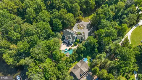 View/Area - 370 Eagle Hill Rd, Pasadena, MD 21122 photo 8 of 11