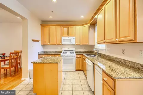 Kitchen - 175 Tilden Way #175, Edgewater, MD 21037 photo 2 of 5