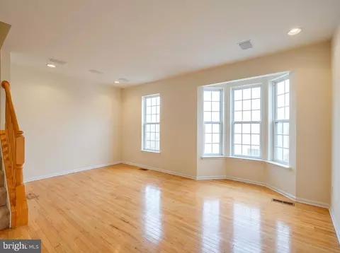 Living - 175 Tilden Way #175, Edgewater, MD 21037 photo 2 of 3