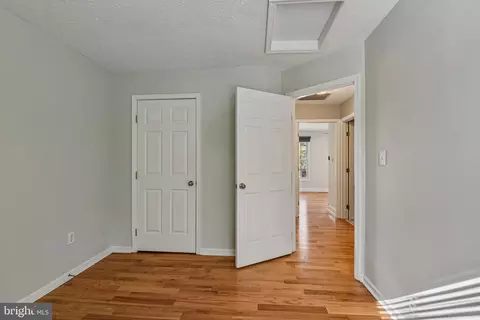 Bedroom - 7617 Bear Forest Rd, Hanover, MD 21076 photo 4 of 7