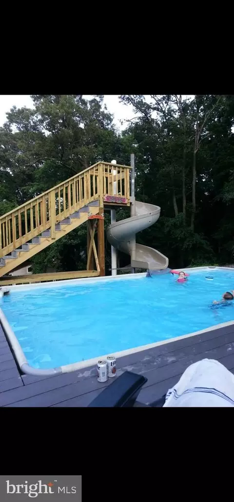 Exterior - 7719 Suitt Dr, Pasadena, MD 21122 photo 10 of 16