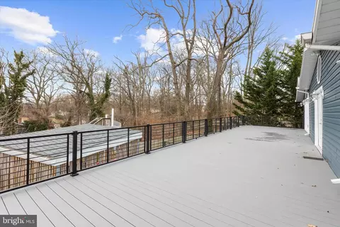 Exterior - 7719 Suitt Dr, Pasadena, MD 21122 photo 5 of 16