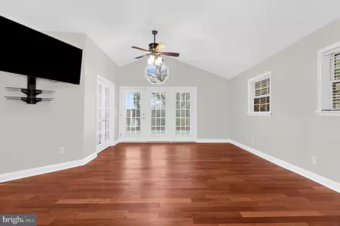 Living - 7719 Suitt Dr, Pasadena, MD 21122 photo 9 of 10