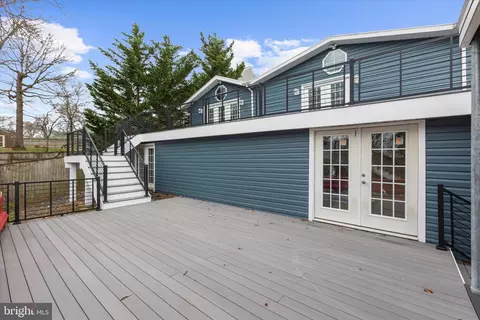 Exterior - 7719 Suitt Dr, Pasadena, MD 21122 photo 8 of 16