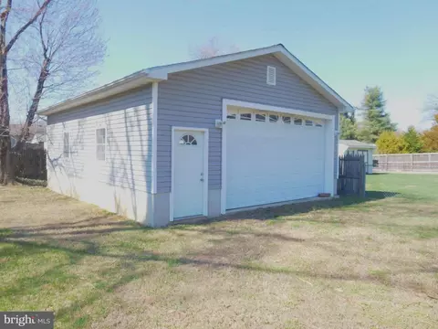 Other - 8384 Forest Dr, Pasadena, MD 21122 photo 3 of 8