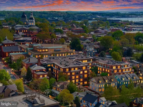 66 Franklin St #304, Annapolis, MD 21401