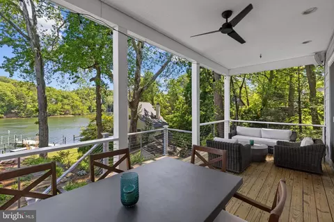 Exterior - 327 Riverview Trl, Annapolis, MD 21401 photo 3 of 8