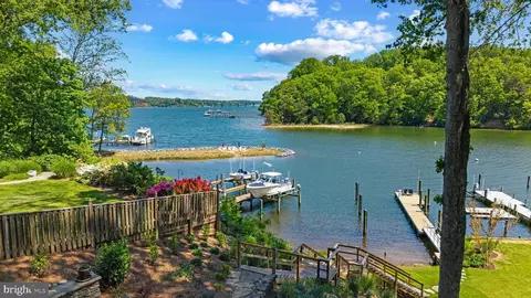 327 Riverview Trl, Annapolis, MD 21401