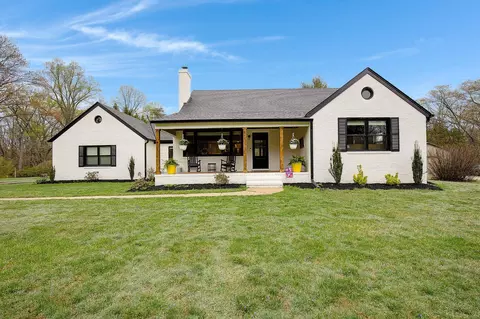 818 Cedarcroft Dr, Millersville, MD 21108