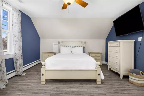 Bedroom - 1217 Valley Rd, Pasadena, MD 21122 photo 7 of 11