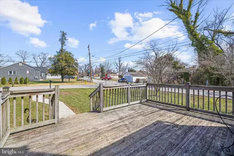 Exterior - 1217 Valley Rd, Pasadena, MD 21122 photo 11 of 14