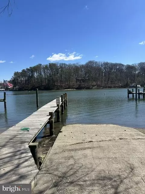 View/Area - 1217 Valley Rd, Pasadena, MD 21122 photo 3 of 16