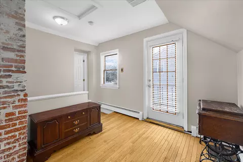 Entry Way - 1217 Valley Rd, Pasadena, MD 21122 photo 5 of 6