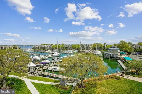 7001 Clinton Ct #7B, Annapolis, MD 21403