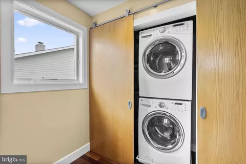 Other - 22 E Lake Dr, Annapolis, MD 21403 photo 8 of 22