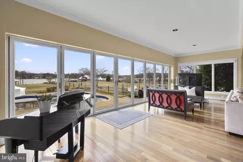 Other - 22 E Lake Dr, Annapolis, MD 21403 photo 2 of 22