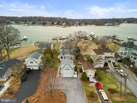 View/Area - 22 E Lake Dr, Annapolis, MD 21403 photo 2 of 10