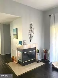 Entry Way - 30 J Hearthstone Ct #J, Annapolis, MD 21403 photo 3 of 3